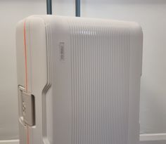 Shield Lock 3 – Off White